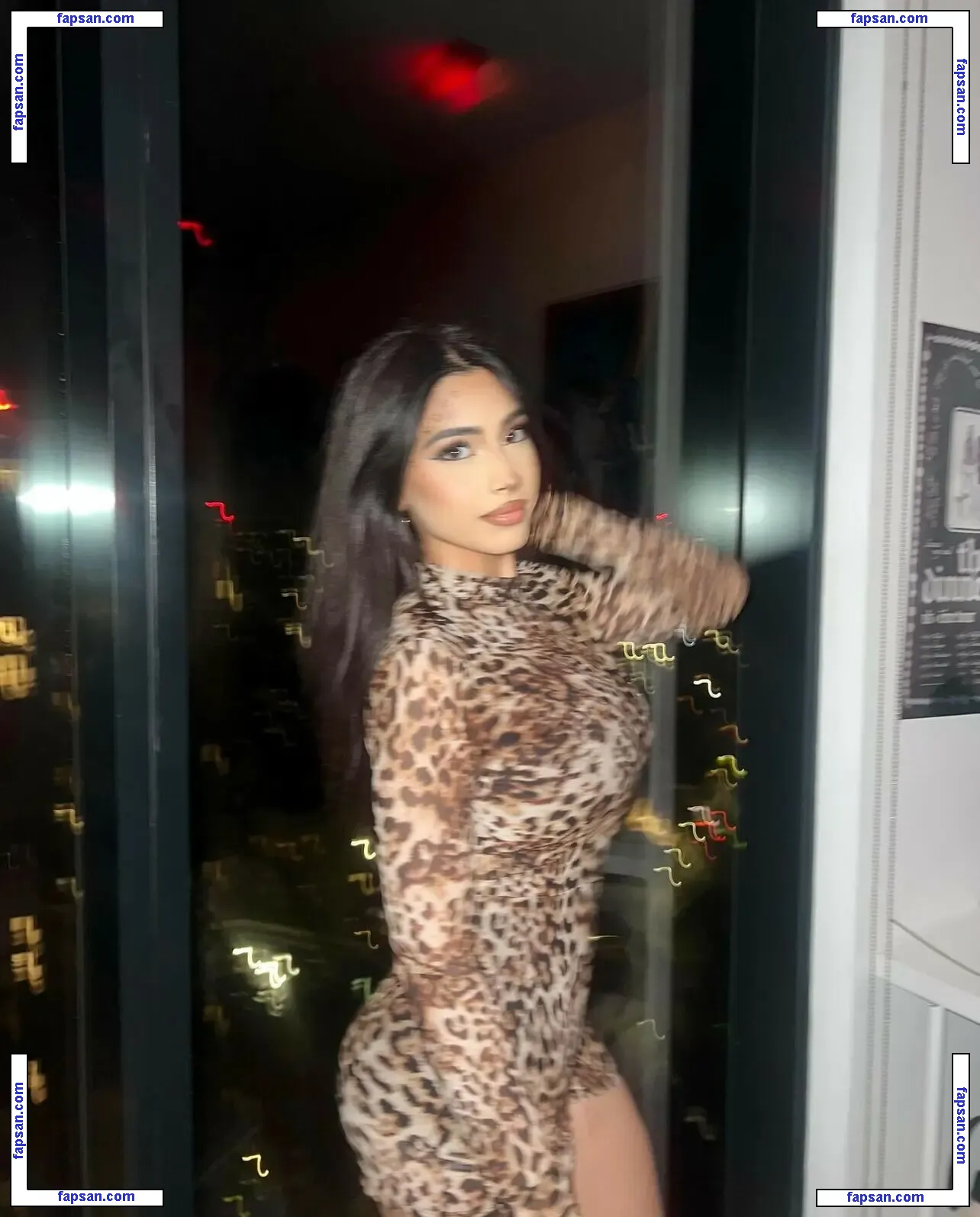 sofiashahedd голая фото #0003 с Онлифанс