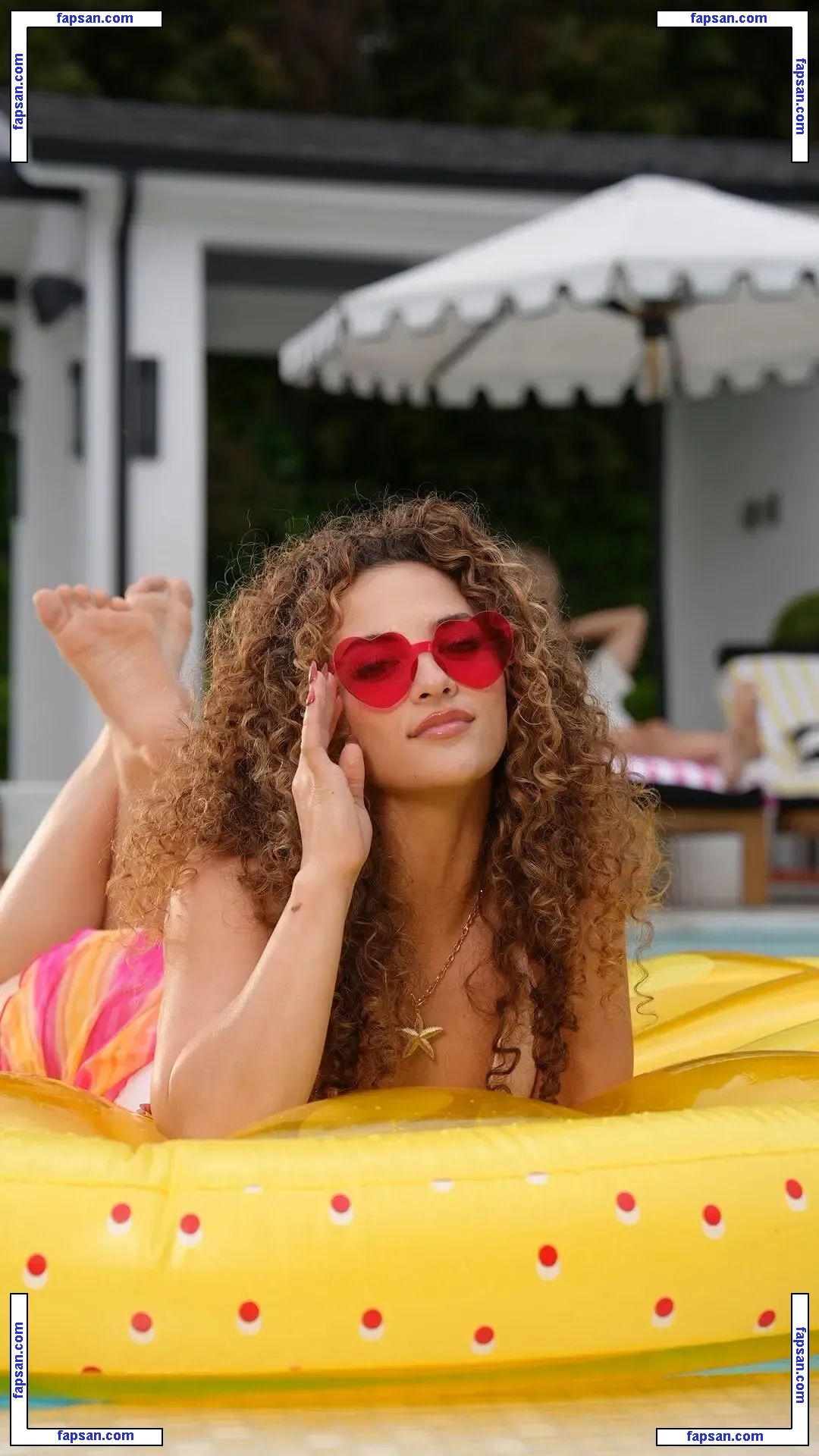 Sofie Dossi nude photo #0187 from OnlyFans