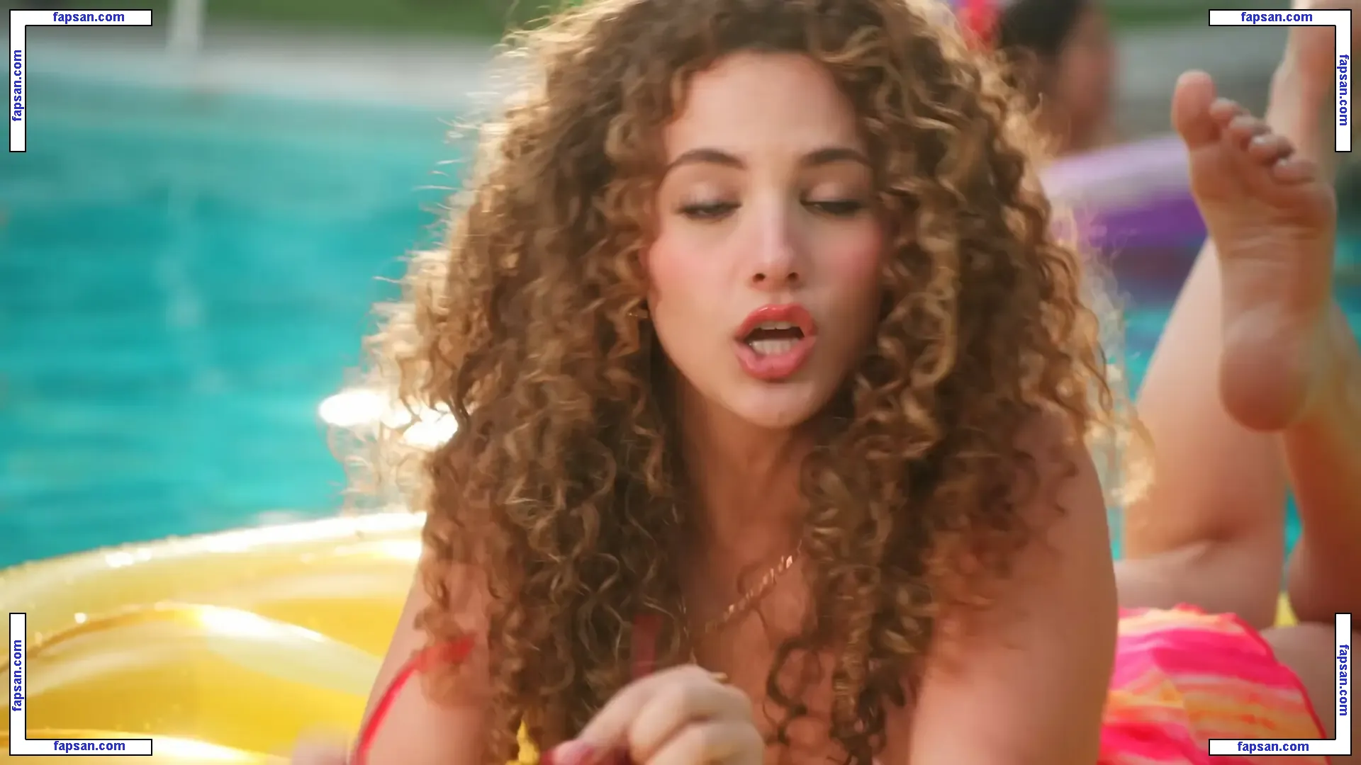 Sofie Dossi nude photo #0189 from OnlyFans