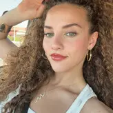 Sofie Dossi nude #0159