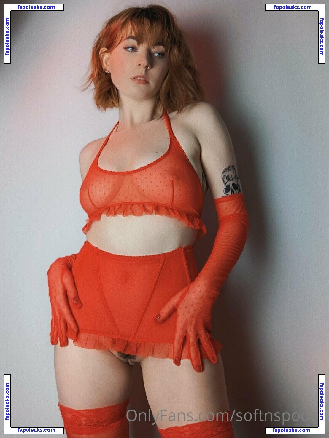 soft_n_spooky / Lilith Llewellyn / softnspooky nude photo #0031 from OnlyFans