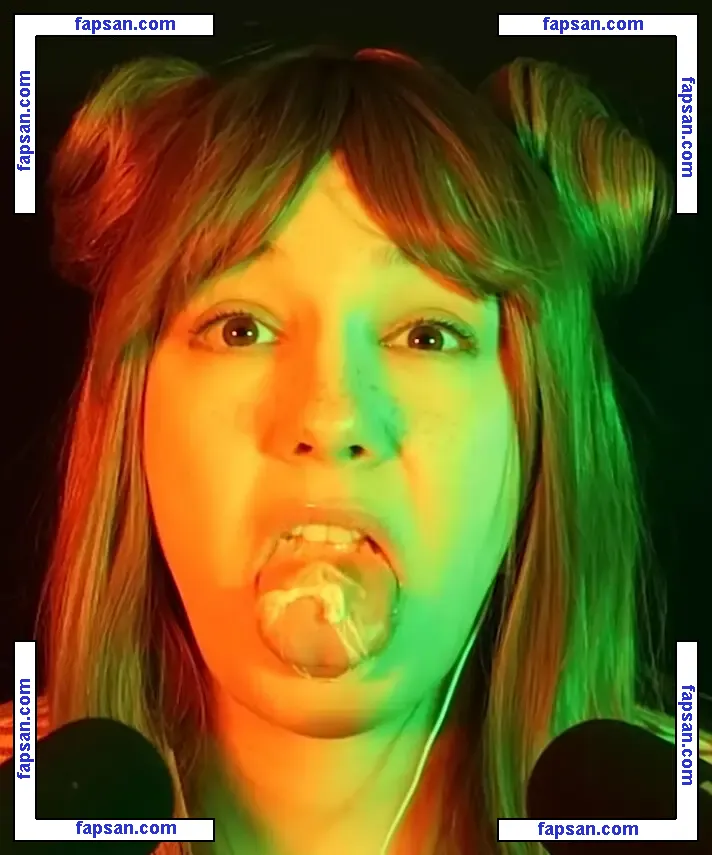 softlygaloshes голая фото #0027 с Онлифанс