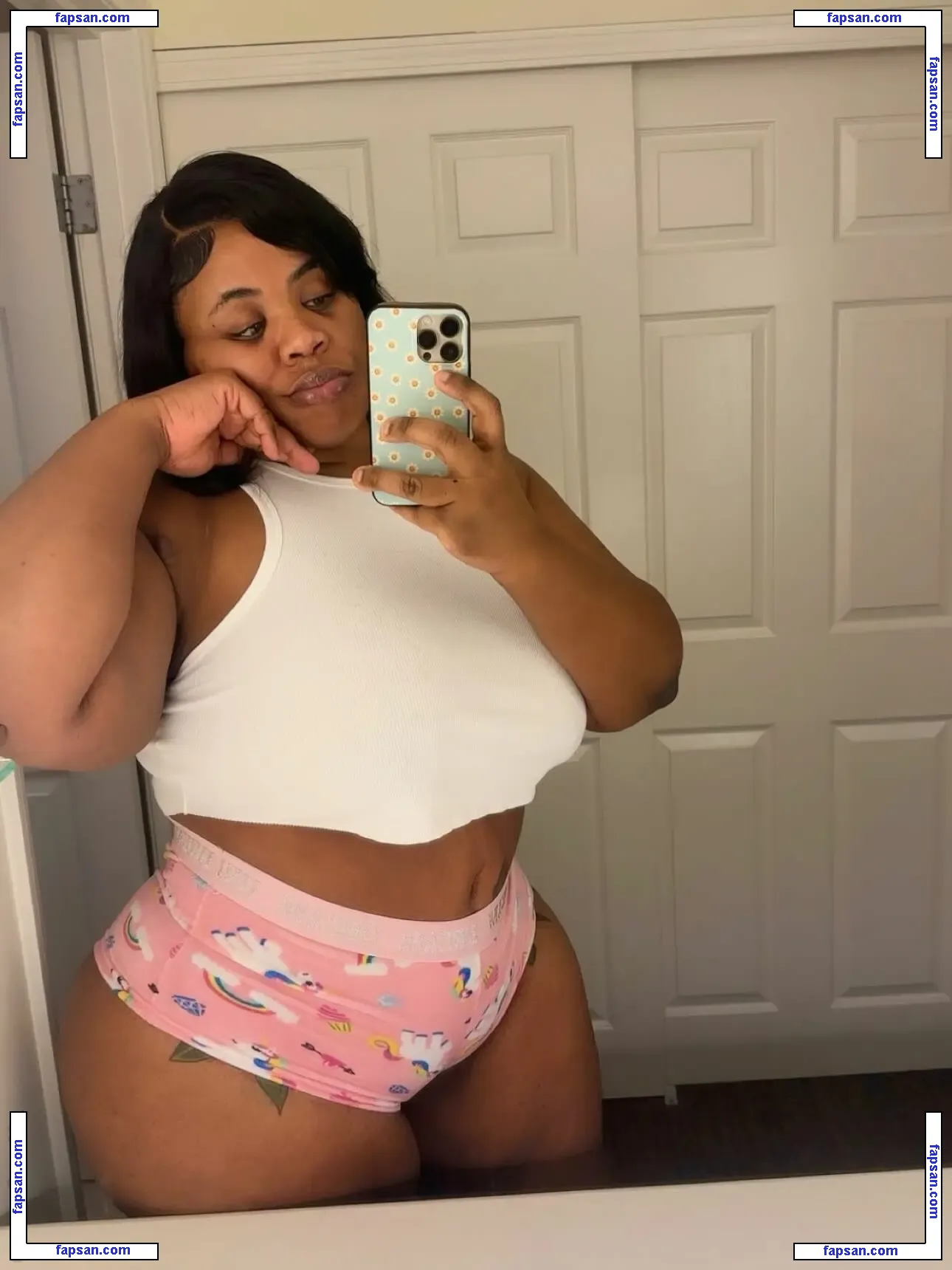 Softnthick1 голая фото #0004 с Онлифанс