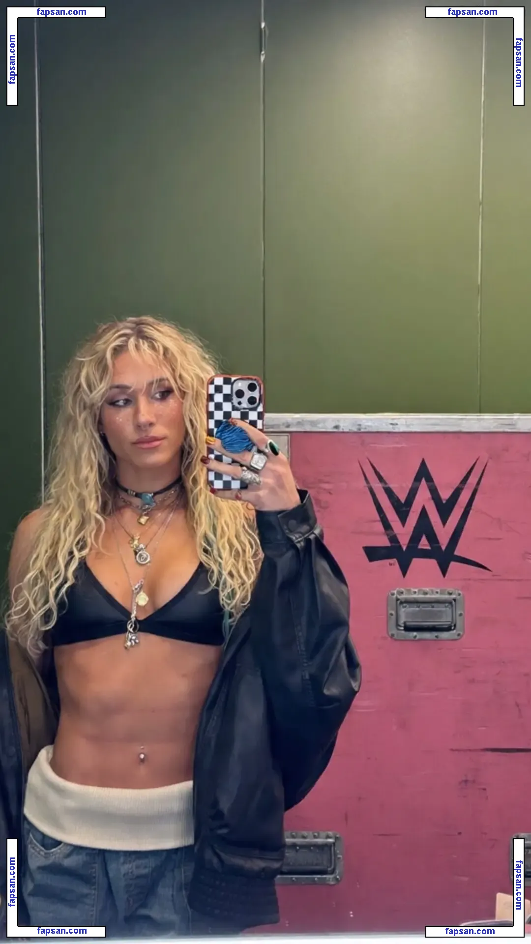 Sol Ruca nude photo #0249 from OnlyFans