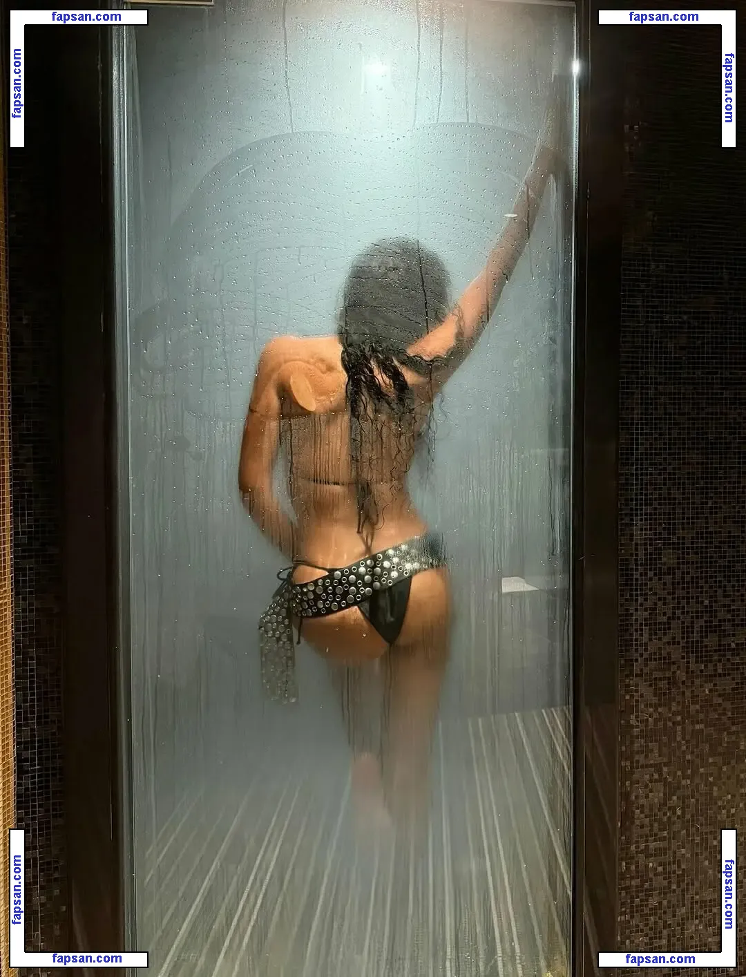 Solange Knowles nude photo #0033 from OnlyFans