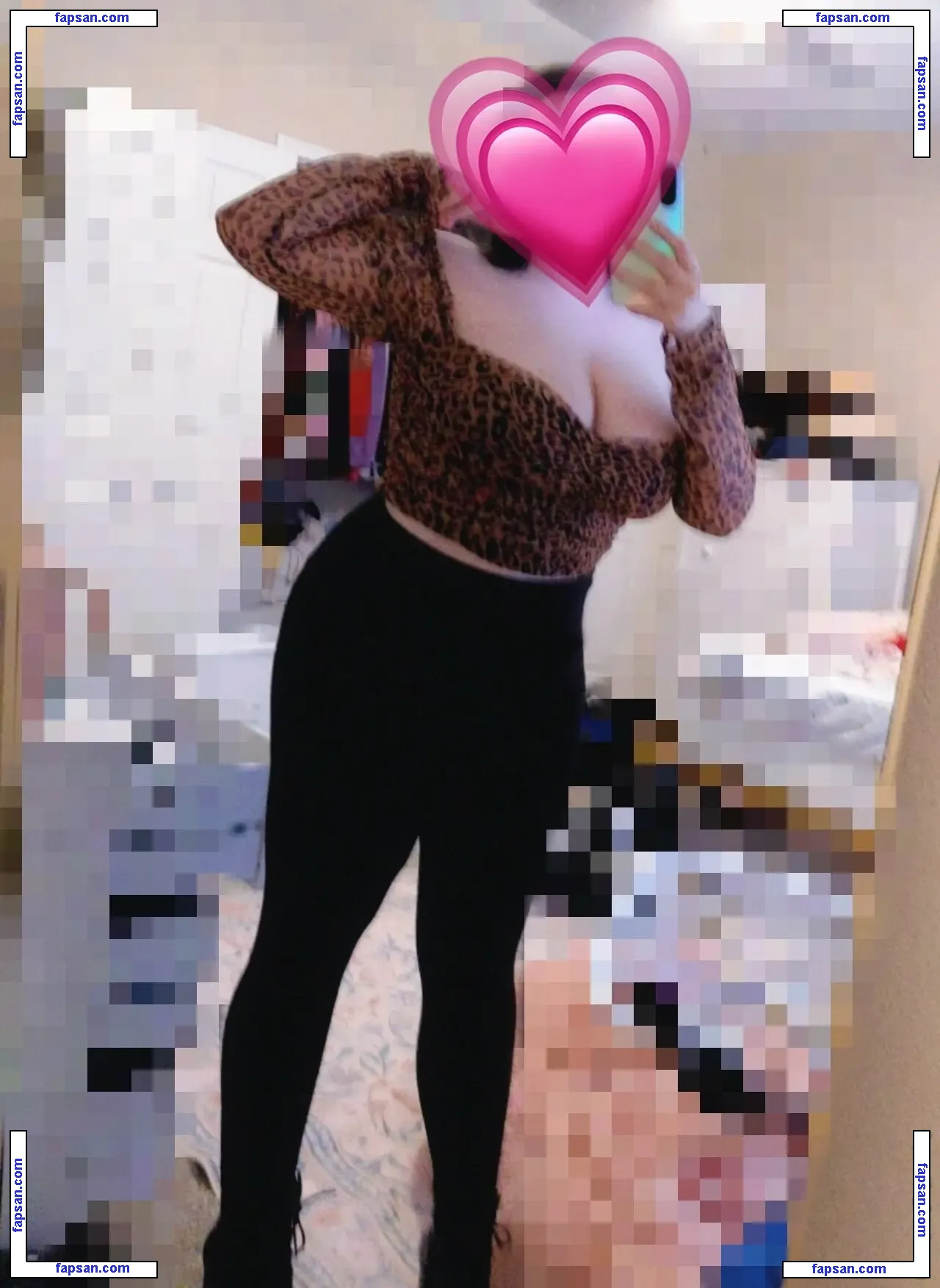 soleilestelle nude photo #0025 from OnlyFans