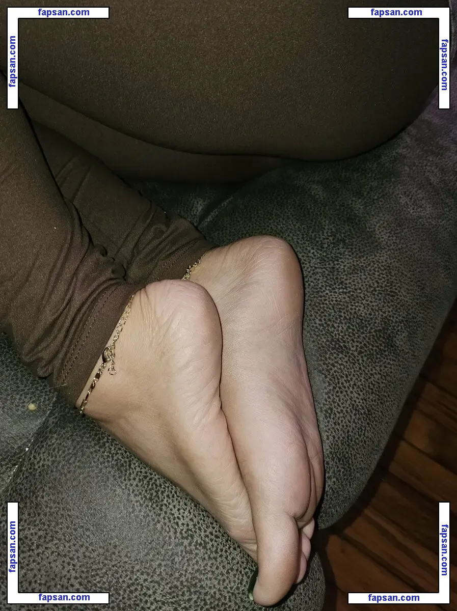 solesbylunaa голая фото #0041 с Онлифанс