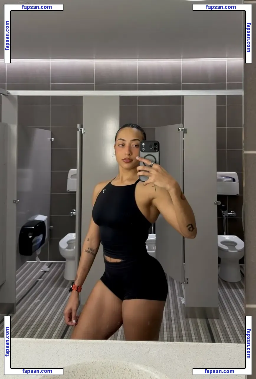 solesndsouls // Praying Mantis nude photo #0019 from OnlyFans