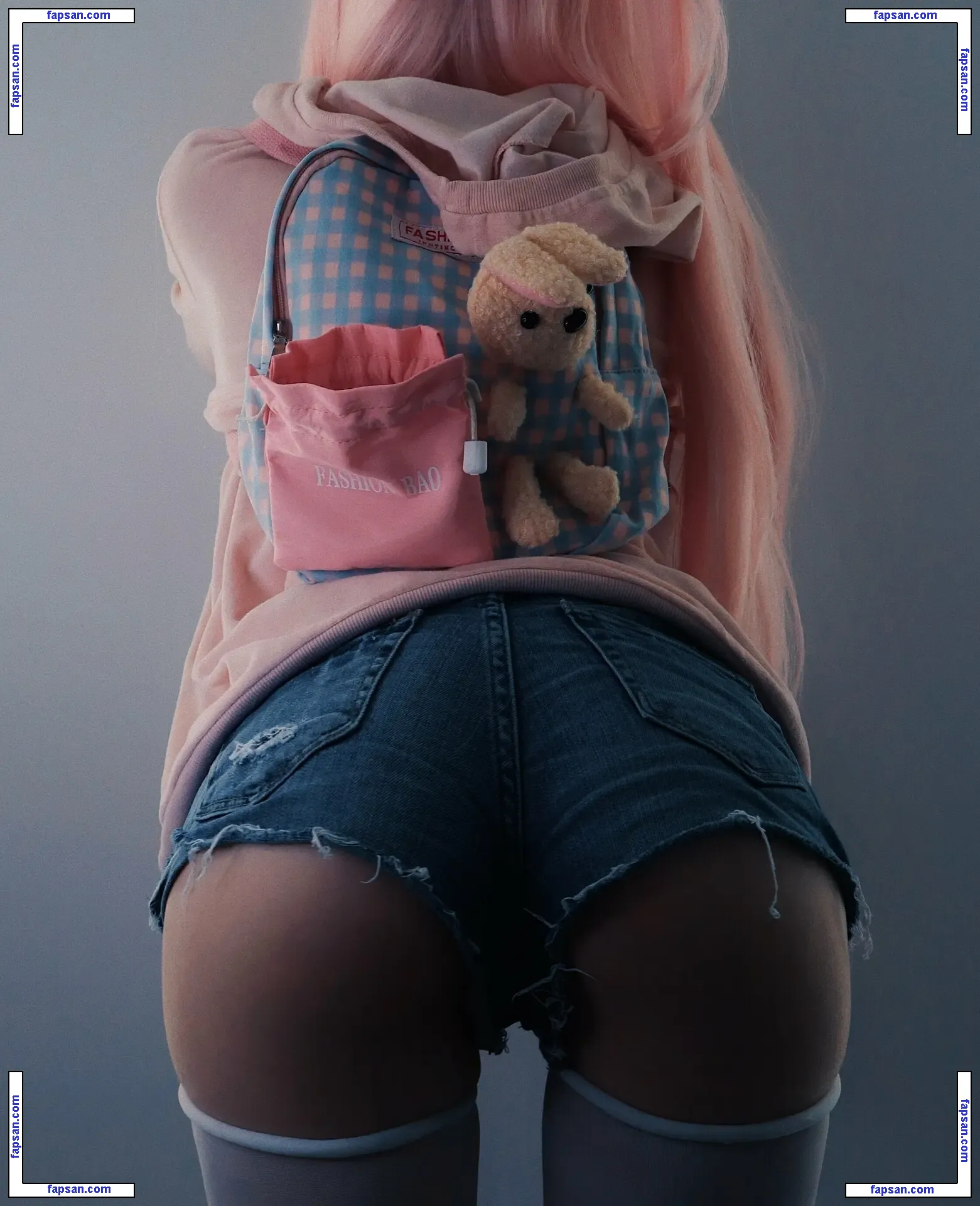 Soly Asmr nude photo #0509 from OnlyFans