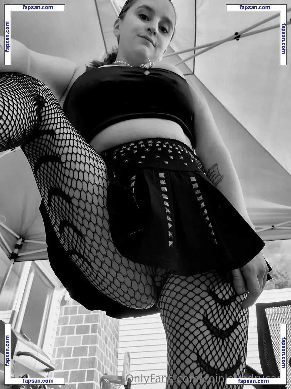 SomeDrunkBish nude photo #0019 from OnlyFans