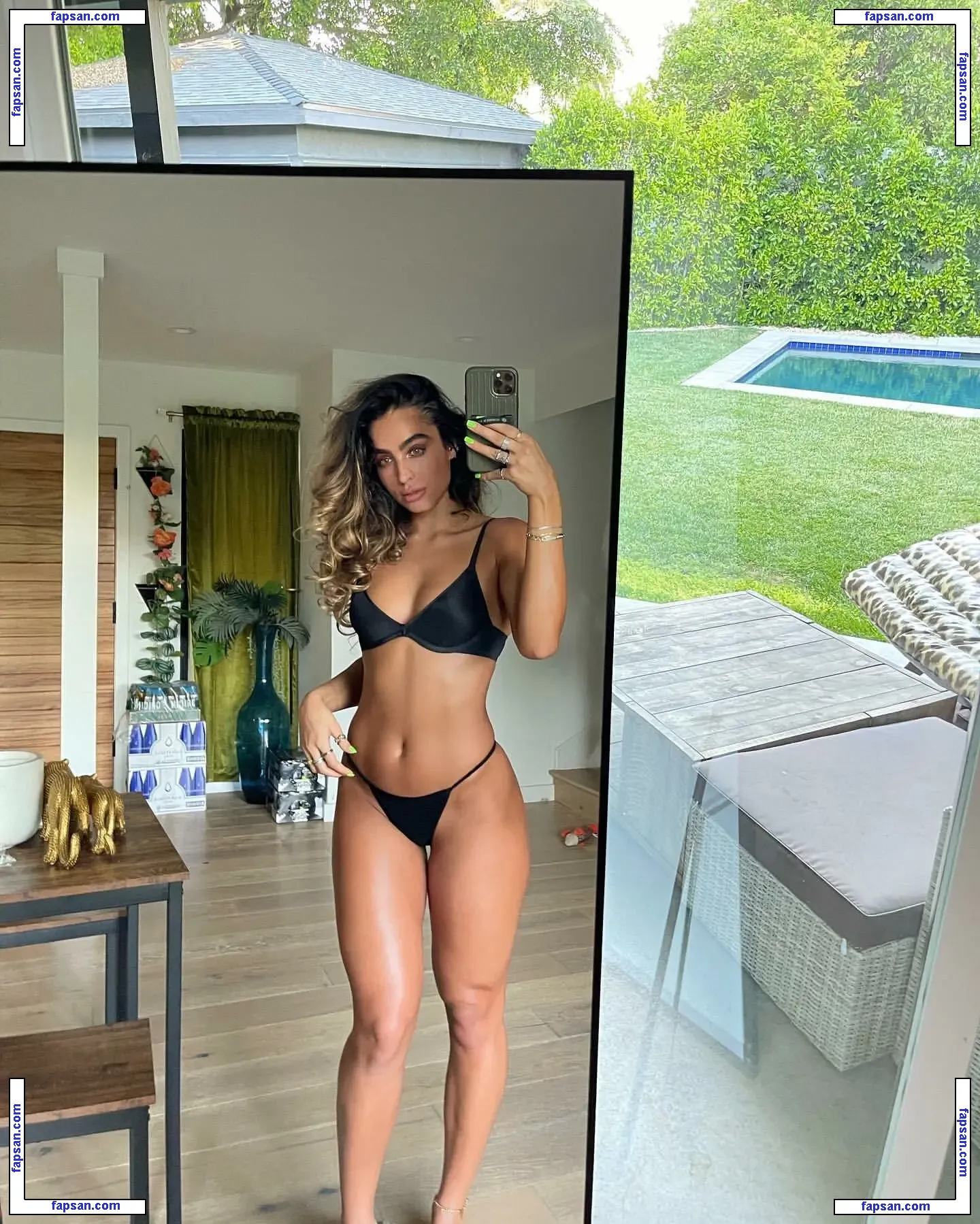 Sommer Ray nude photo #1931 from OnlyFans