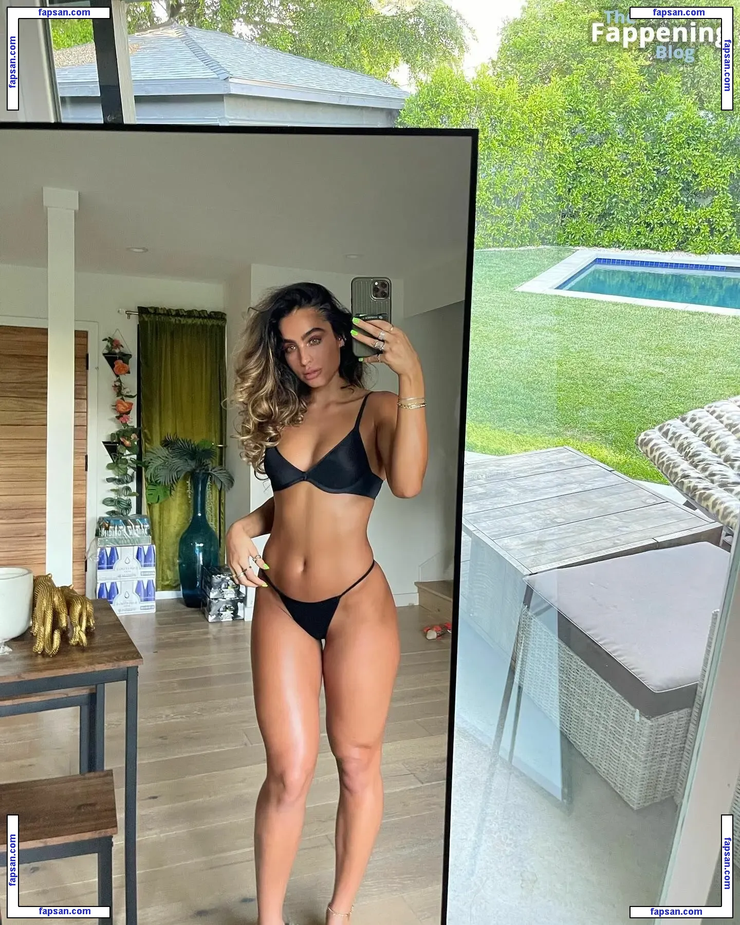 Sommer Ray nude photo #1948 from OnlyFans