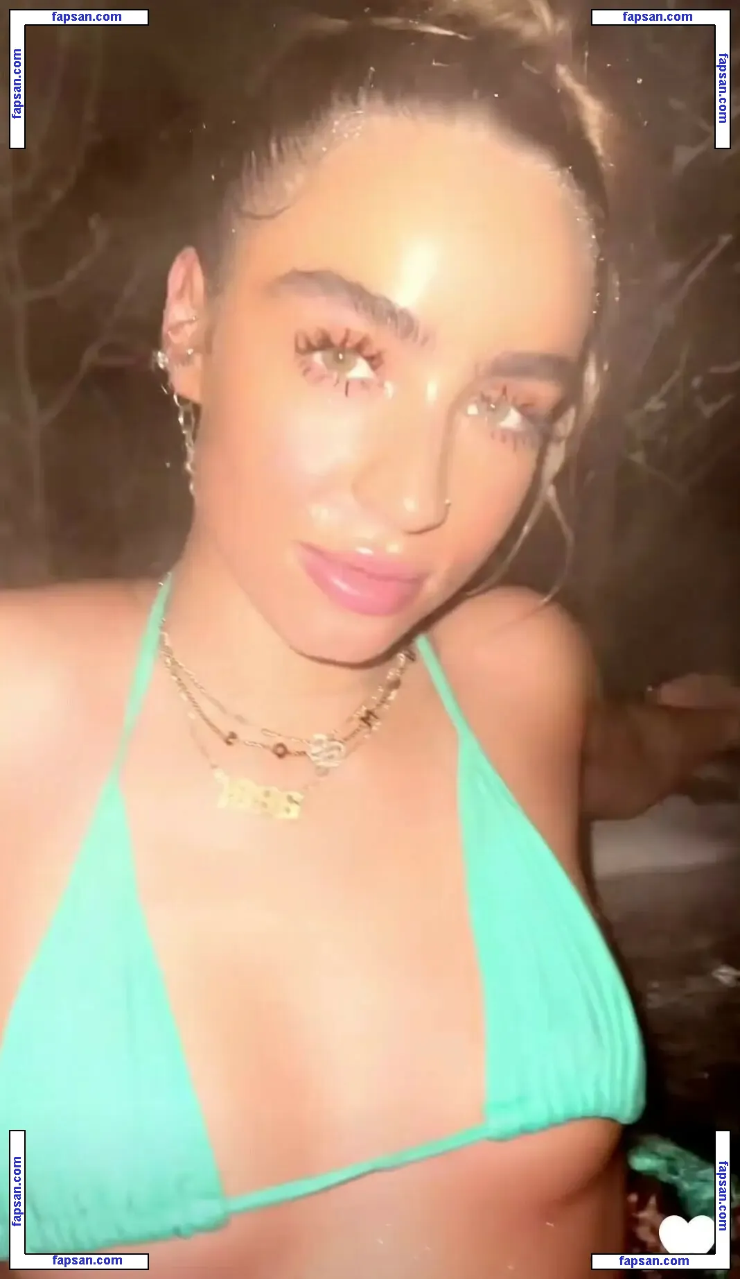 Sommer Ray nude photo #2971 from OnlyFans