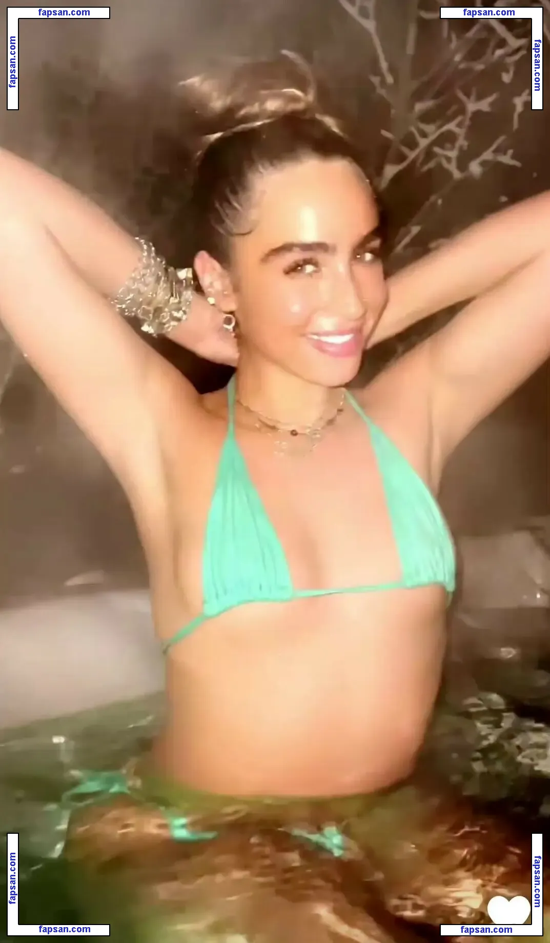Sommer Ray nude photo #2977 from OnlyFans