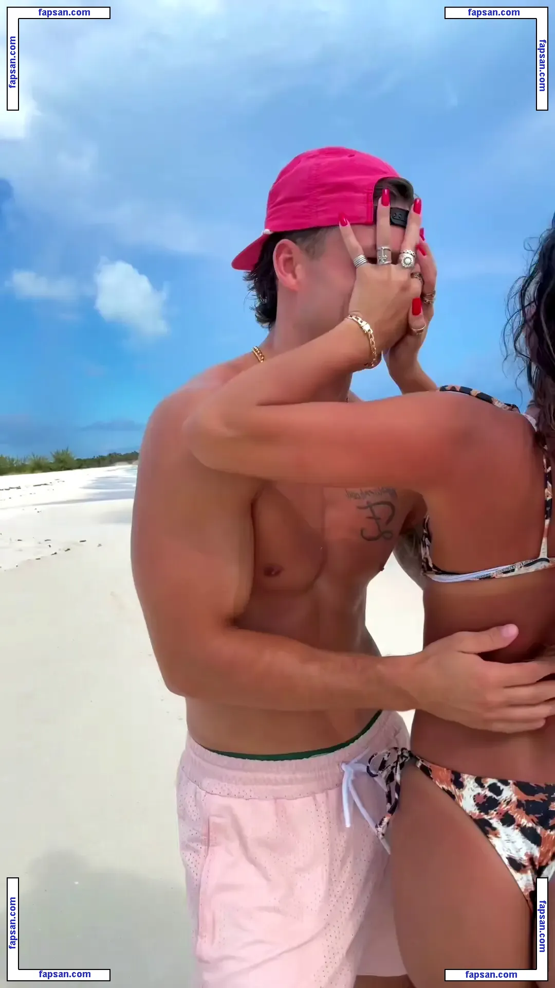 Sommer Ray nude photo #3501 from OnlyFans