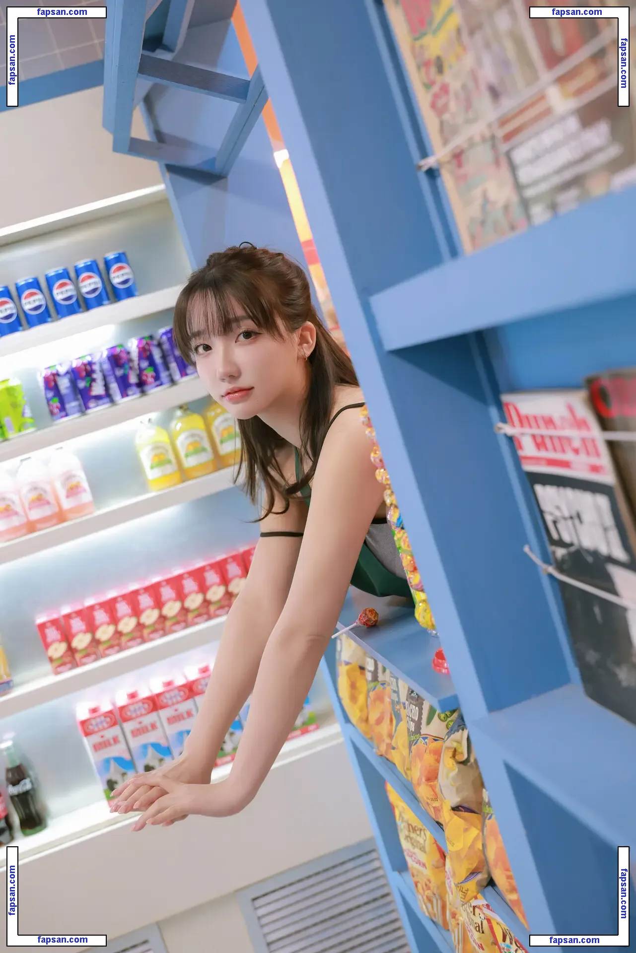 Son Ye Eun nude photo #0429 from OnlyFans