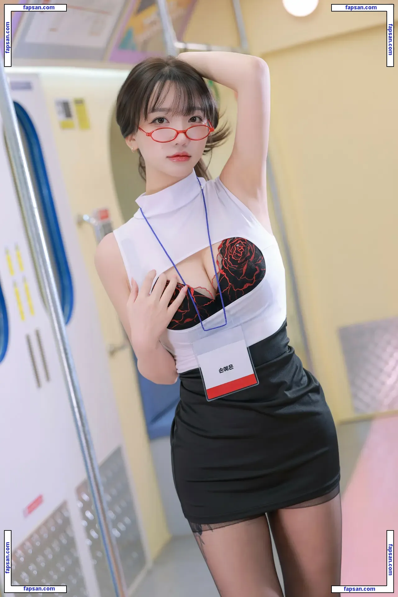 Son Ye Eun nude photo #0443 from OnlyFans