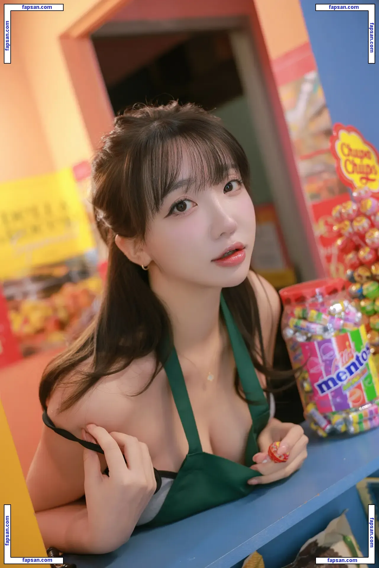 Son Ye Eun nude photo #0444 from OnlyFans