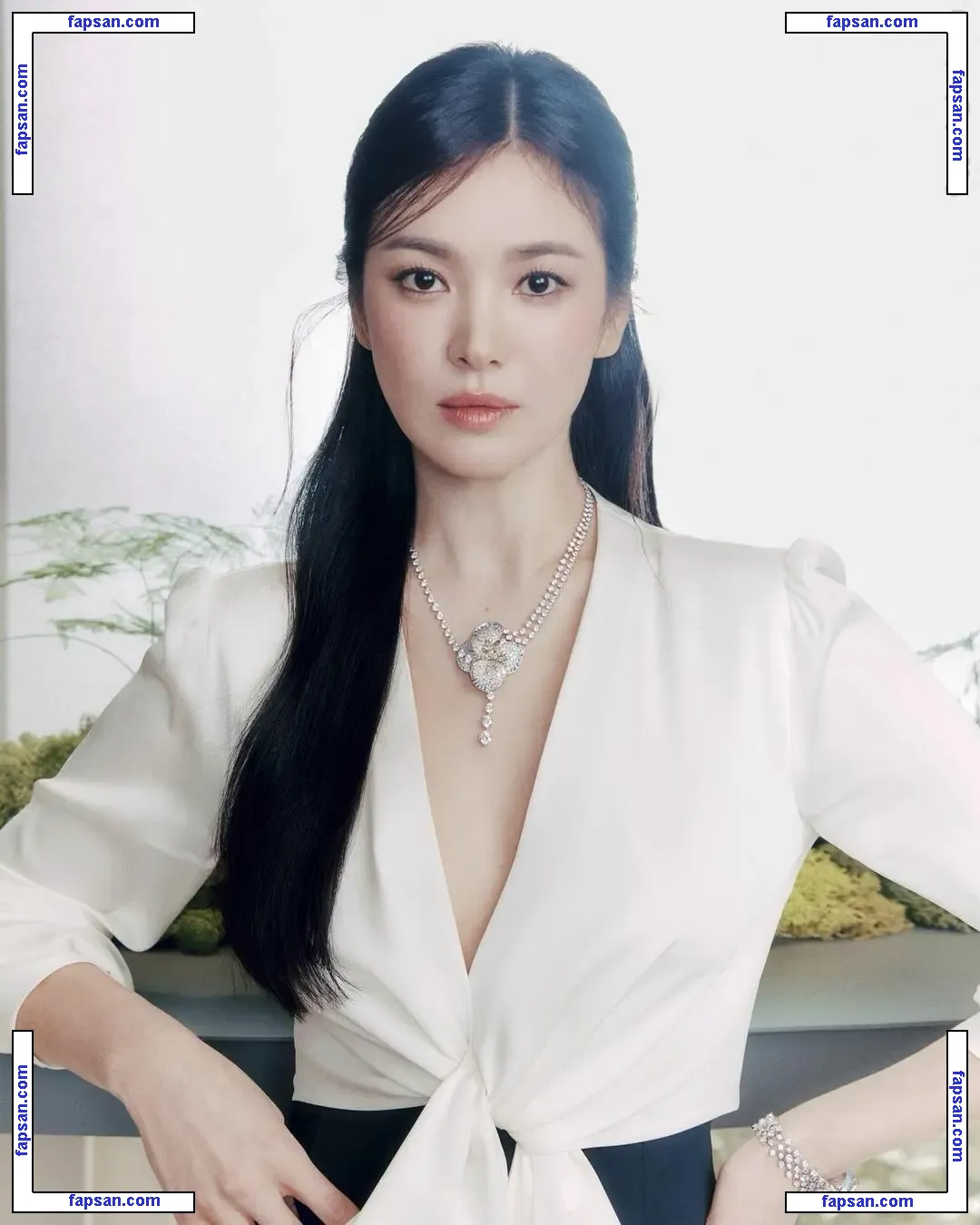 Song Hye-kyo nude photo #0012 from OnlyFans