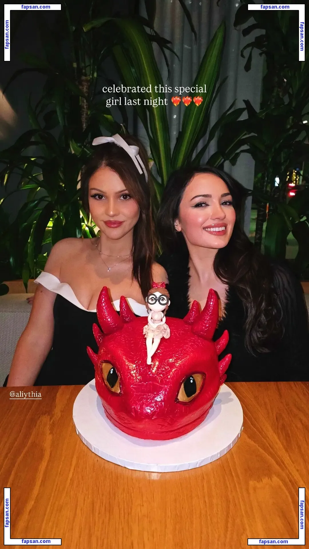 Sonia Ferraro nude photo #0155 from OnlyFans