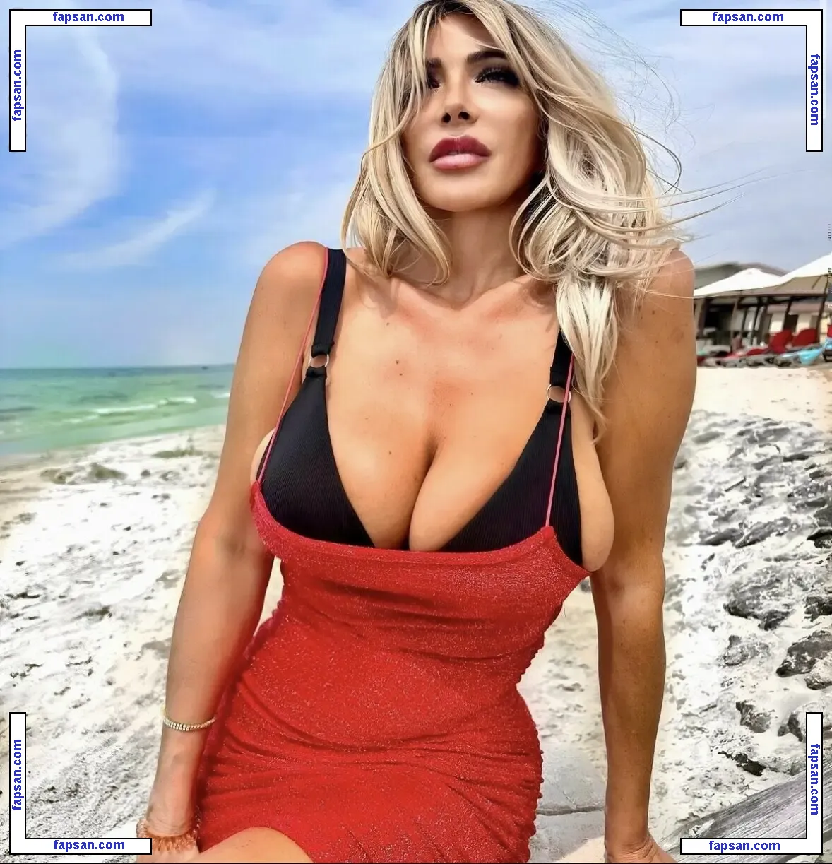 sonia_grey3008 голая фото #0002 с Онлифанс