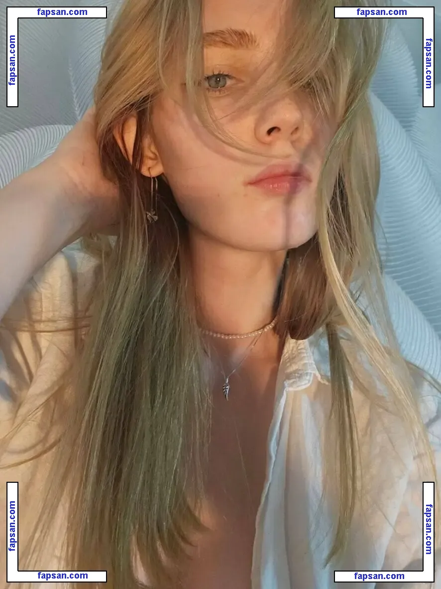 soniascott nude photo #0011 from OnlyFans