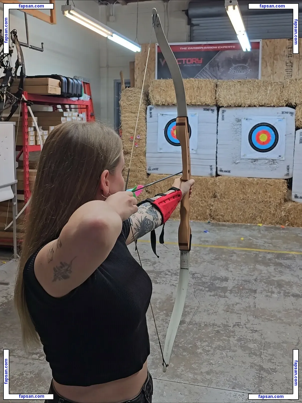 Sonja Reid nude photo #0214 from OnlyFans