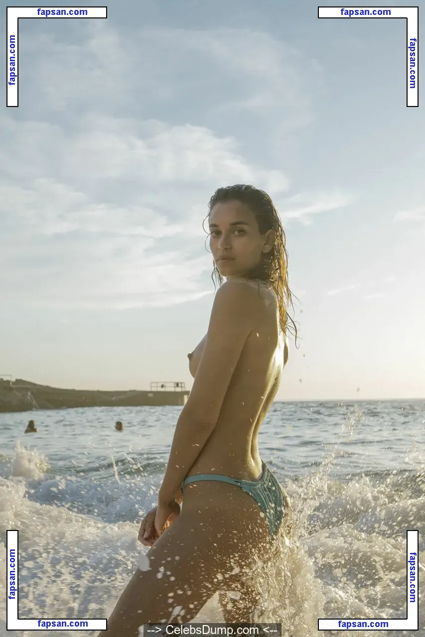 Sonny Sun голая фото #0003 с Онлифанс