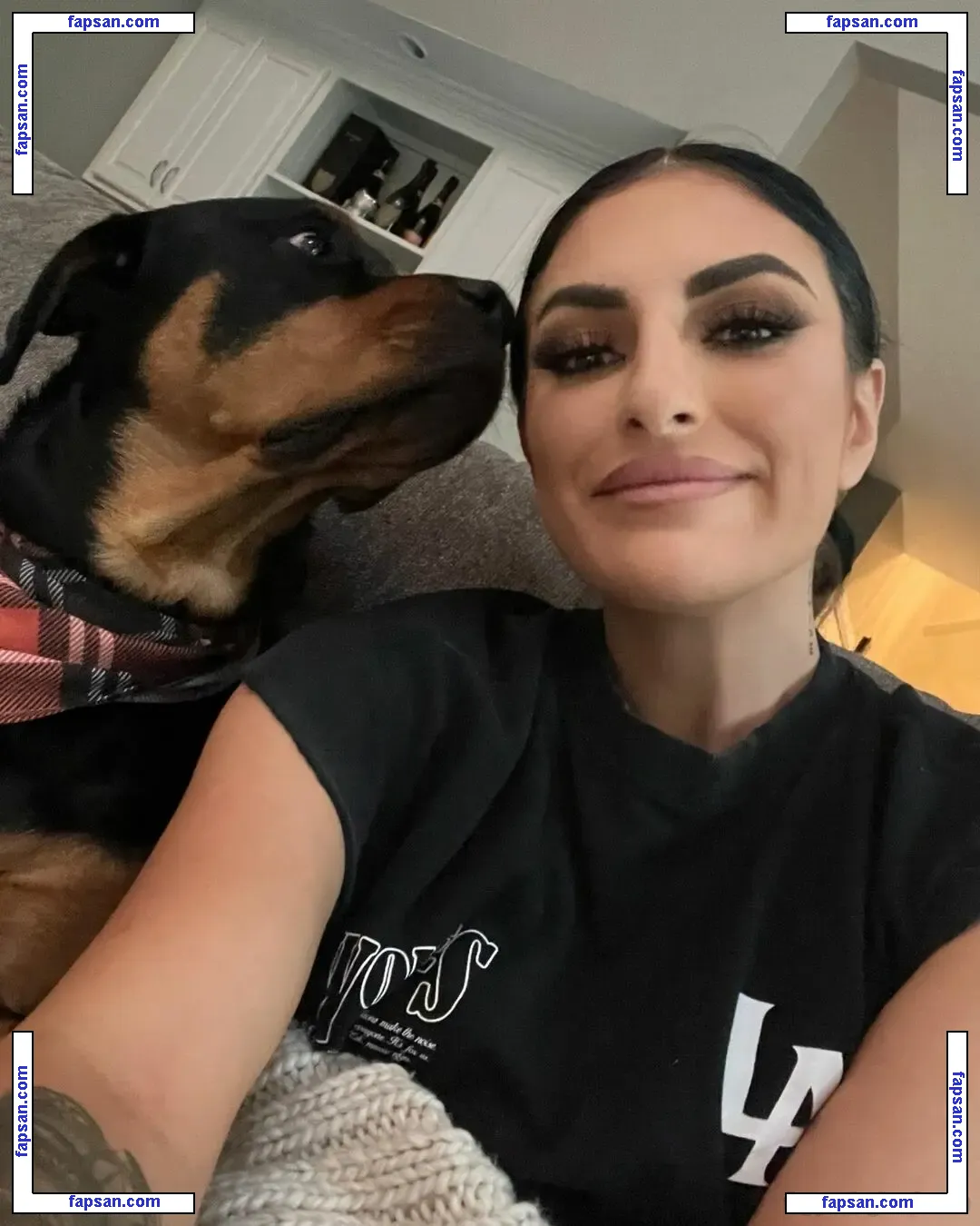 Sonya Deville голая фото #0089 с Онлифанс