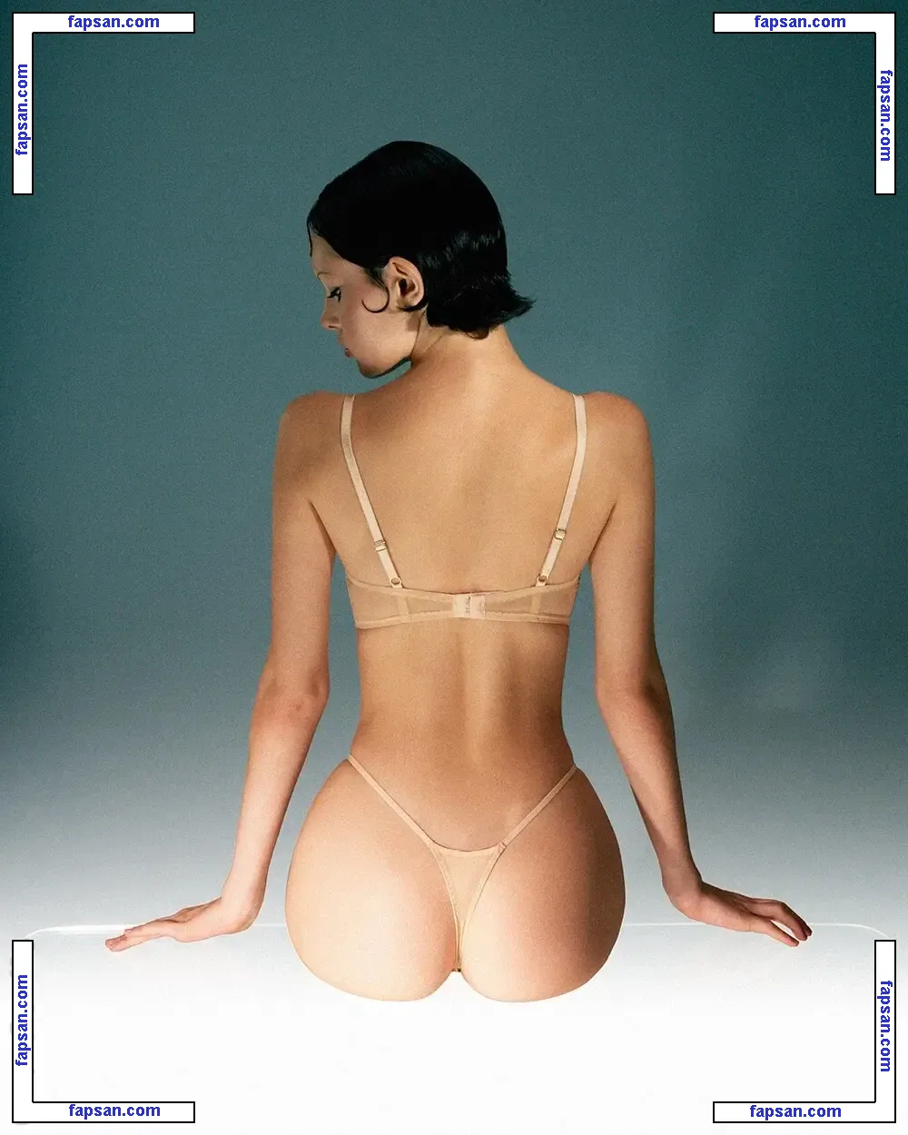 Sonya Zoloeva nude photo #0190 from OnlyFans