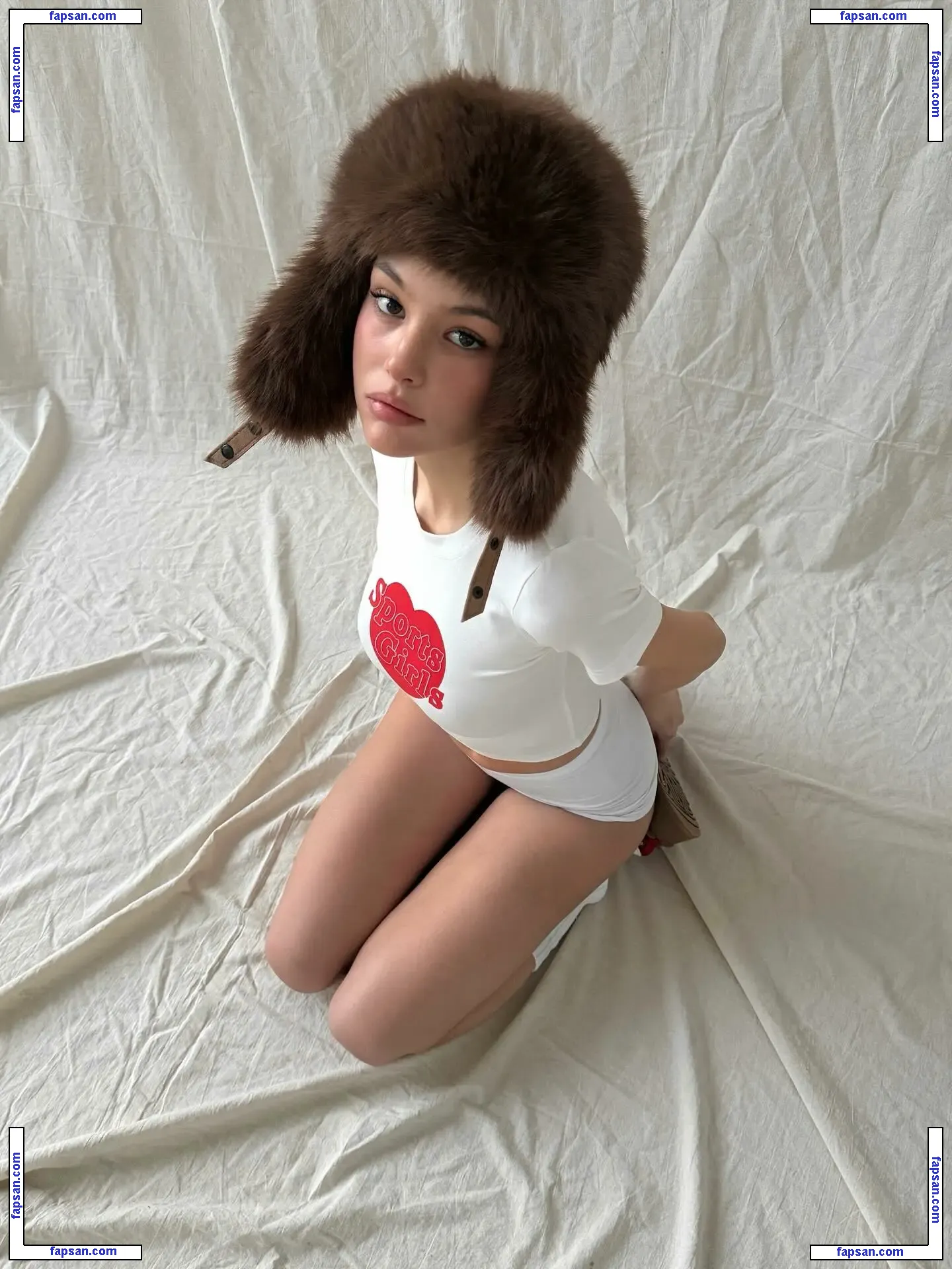 Sonya Zoloeva голая фото #0192 с Онлифанс