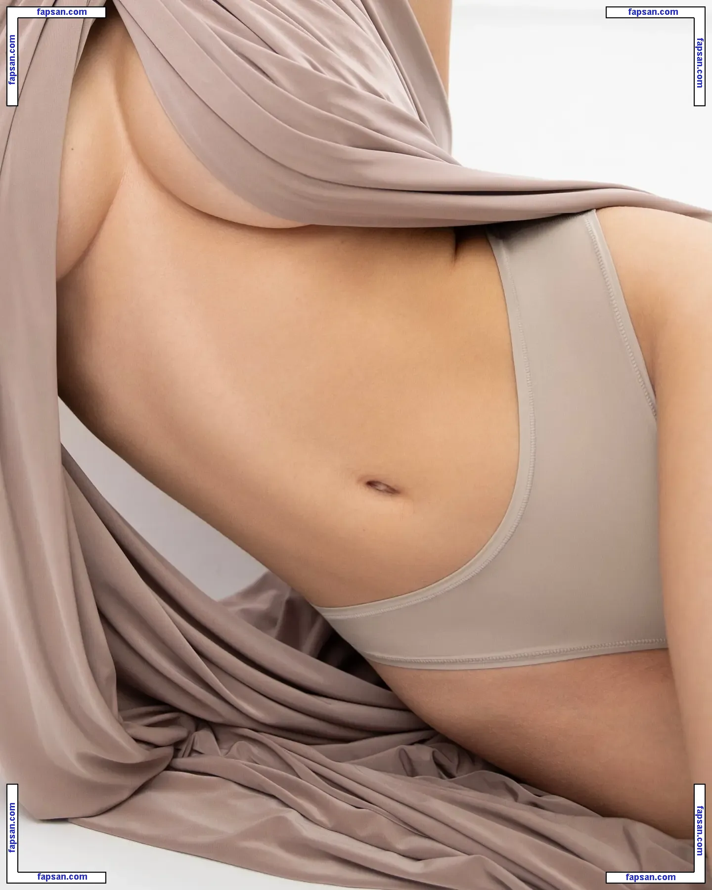 Sonya Zoloeva голая фото #0226 с Онлифанс