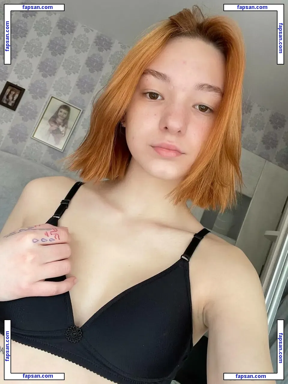 Sonyasolanski \ Kittyjaynn nude photo #0004 from OnlyFans