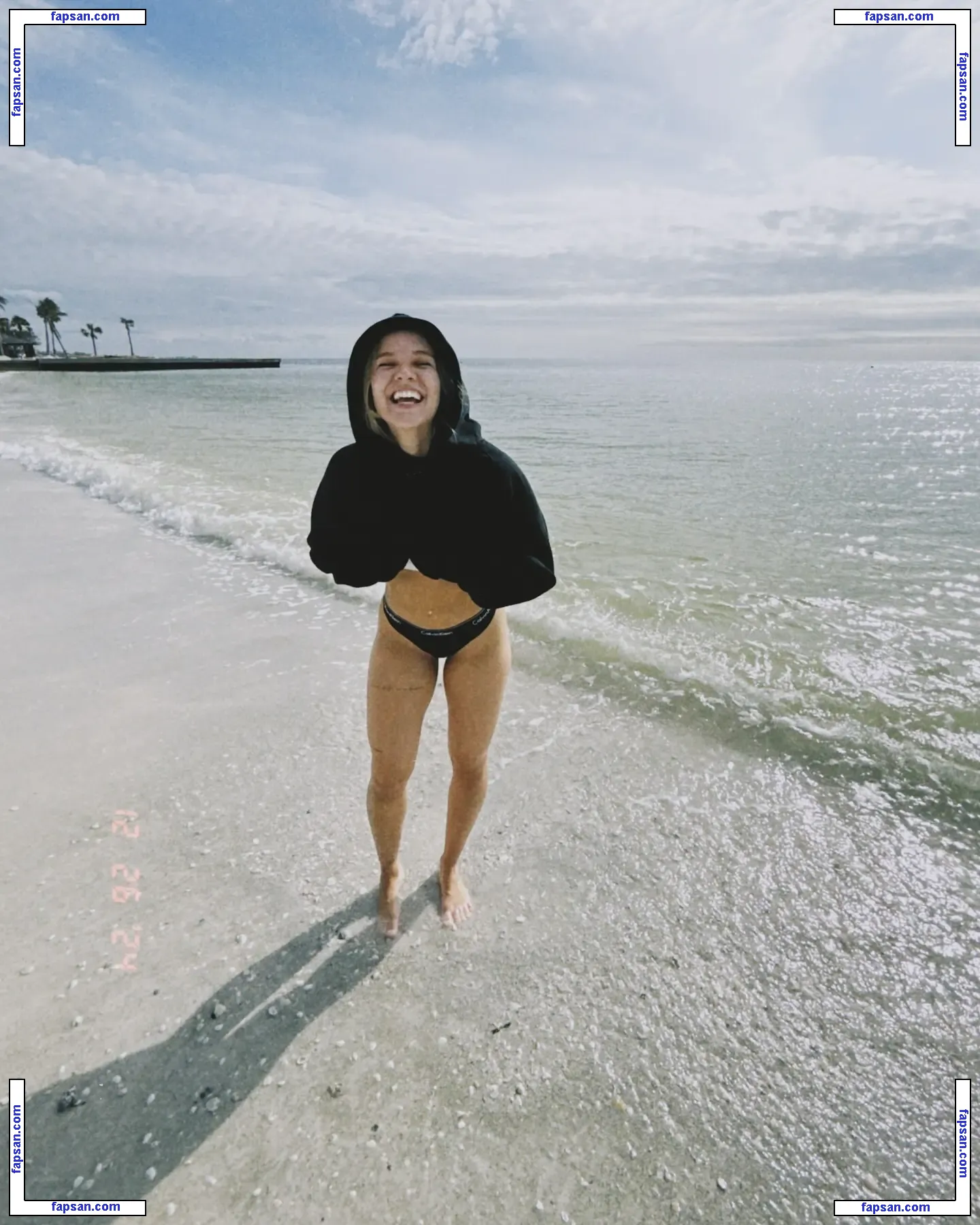 Sophia Condensa nude photo #0006 from OnlyFans