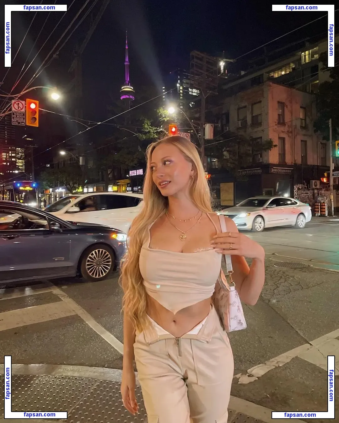 Sophia Diamond nude photo #0067 from OnlyFans