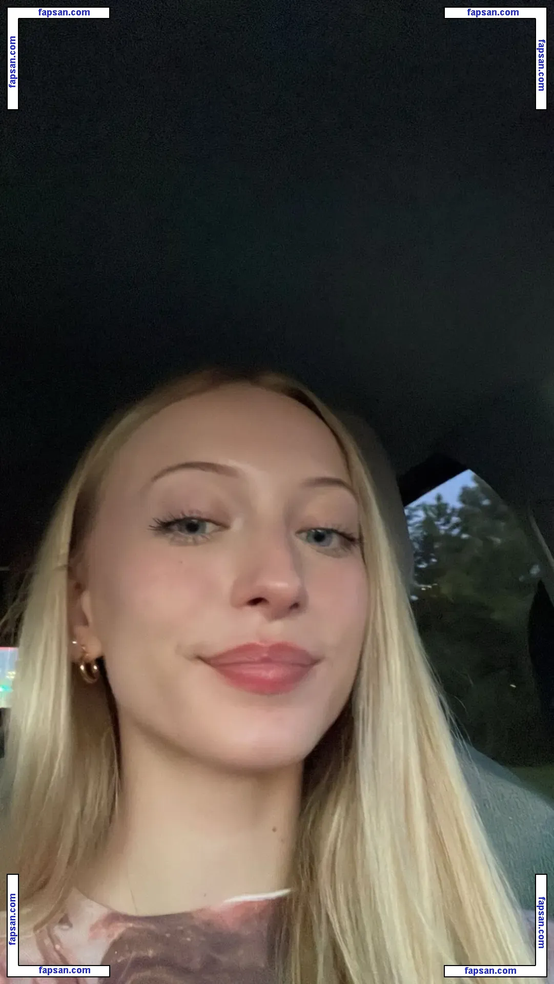 Sophia Diamond nude photo #0116 from OnlyFans