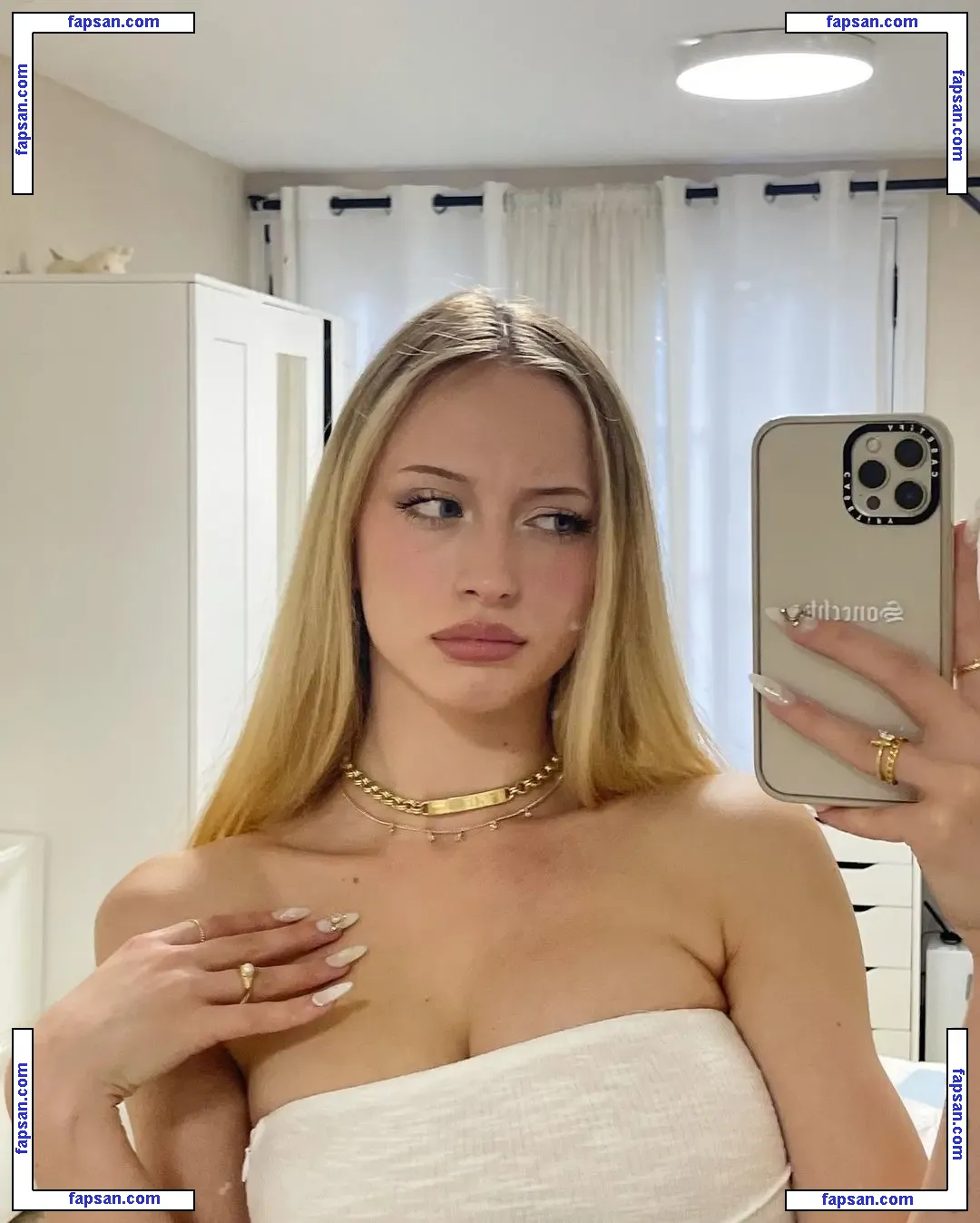 Sophia Diamond nude photo #0208 from OnlyFans