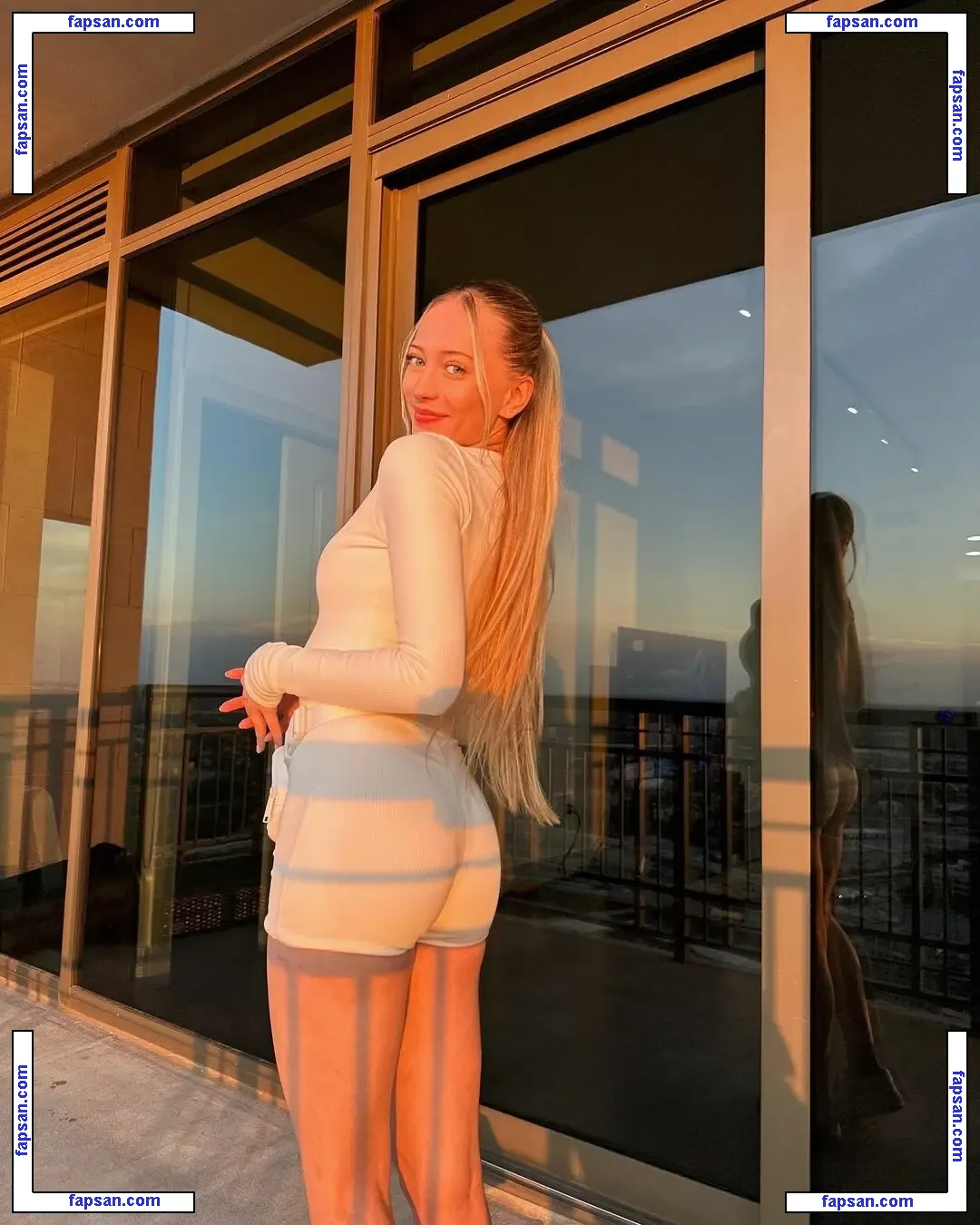 Sophia Diamond nude photo #0826 from OnlyFans