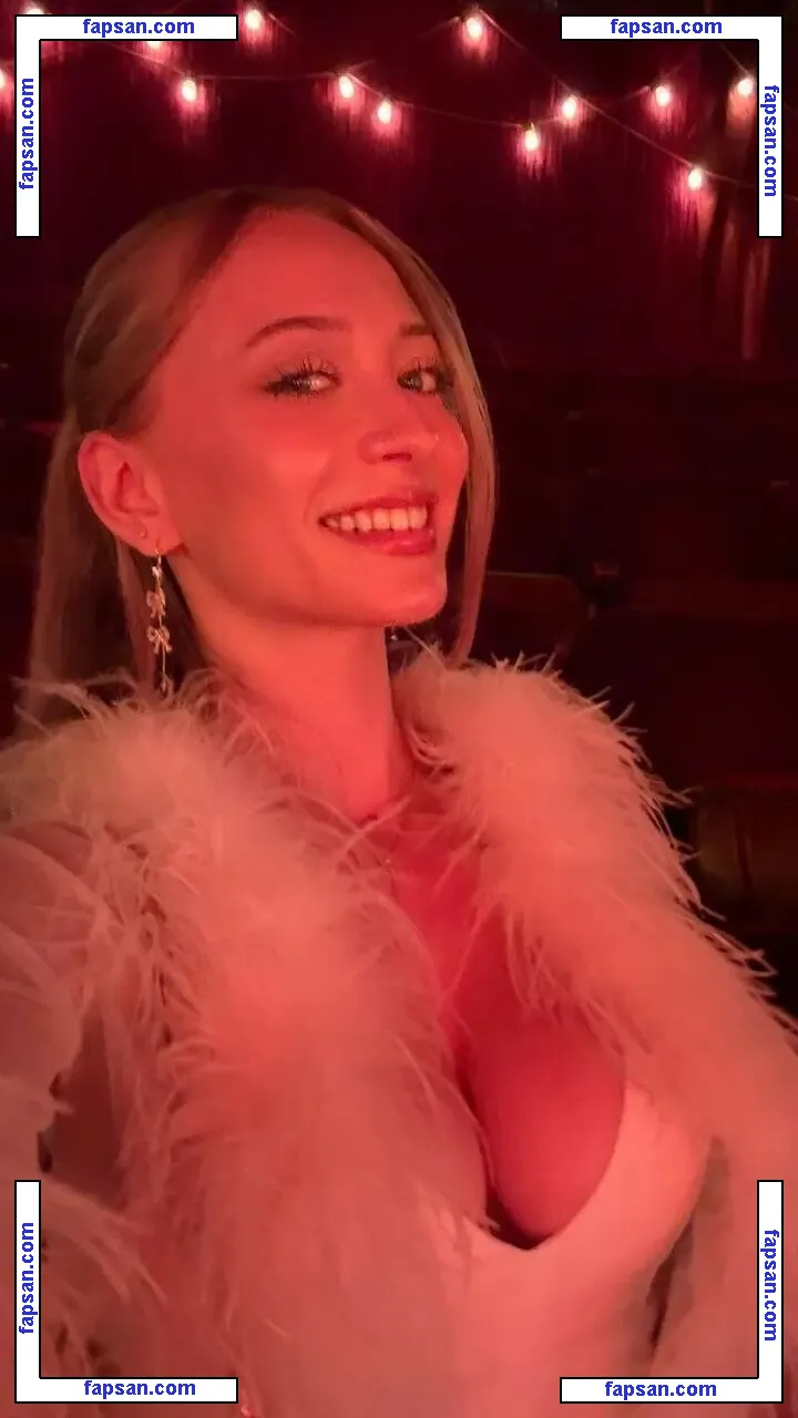 Sophia Diamond nude photo #1308 from OnlyFans