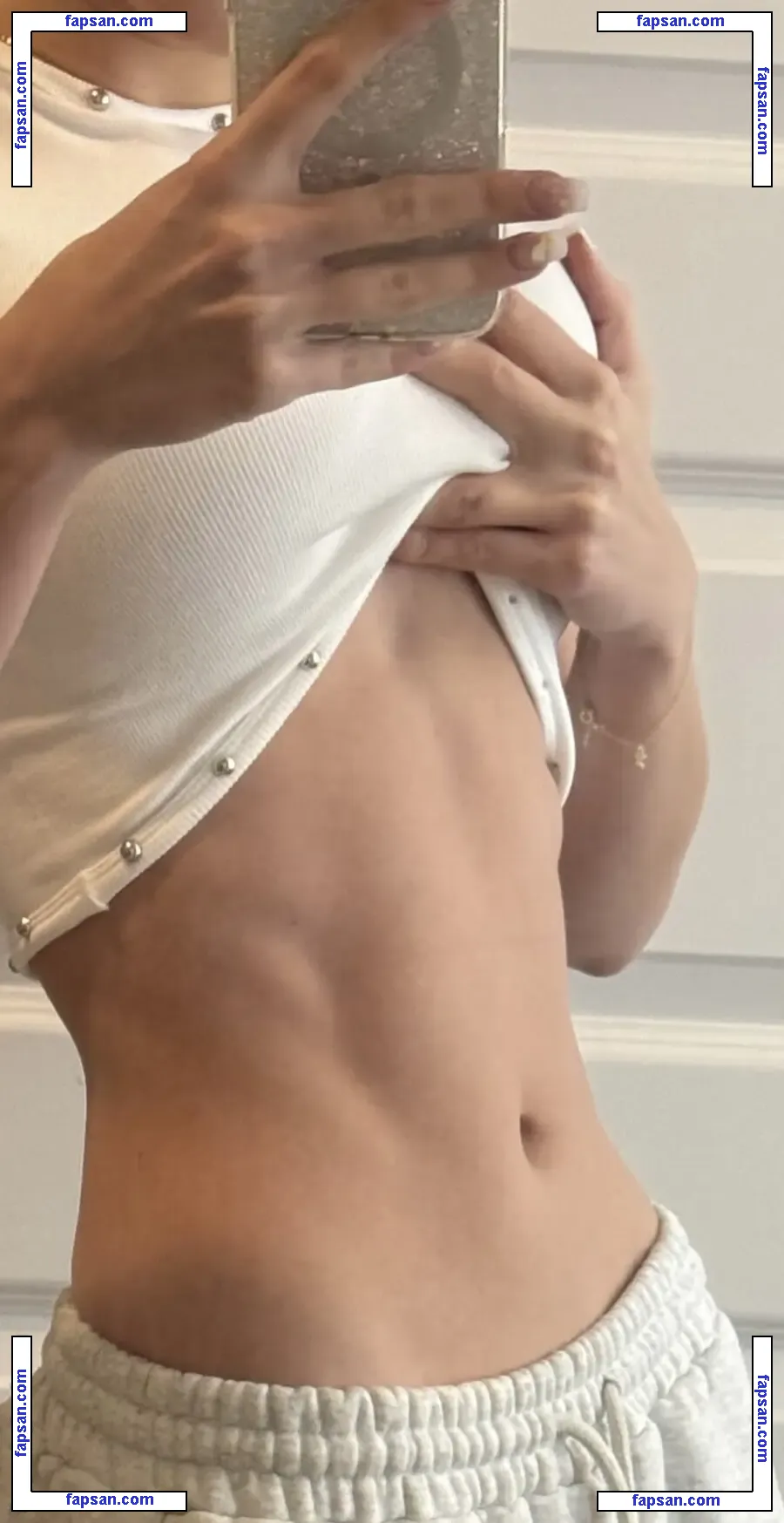 Sophia Diamond nude photo #1315 from OnlyFans