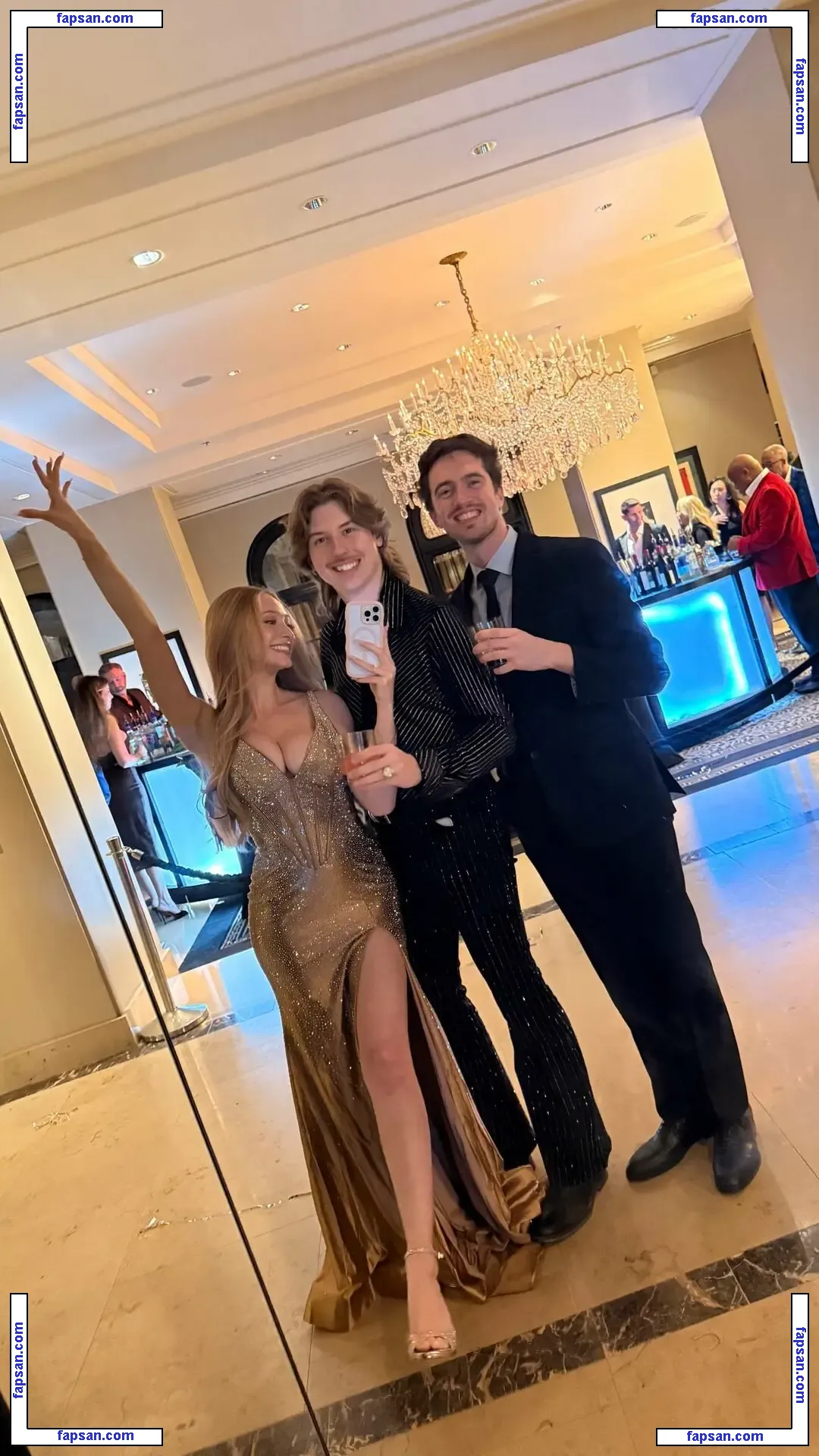 Sophia Diamond nude photo #1396 from OnlyFans