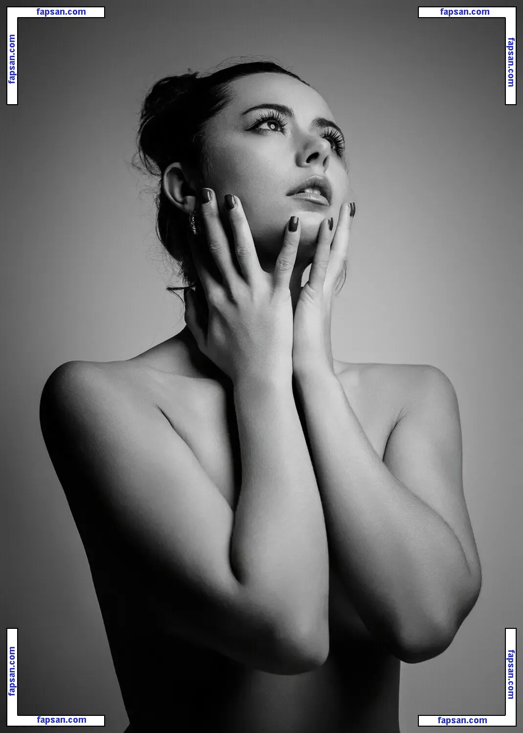 Sophia Gray nude photo #0044 from OnlyFans