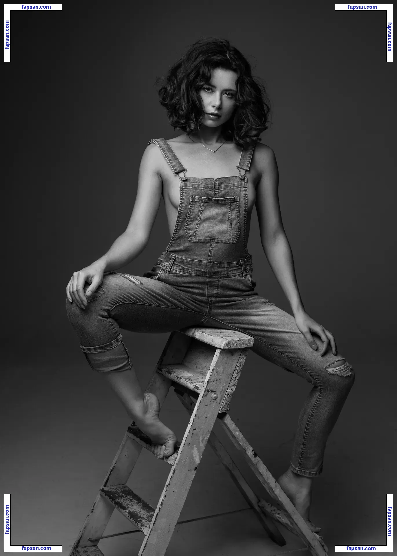 Sophia Gray nude photo #0055 from OnlyFans