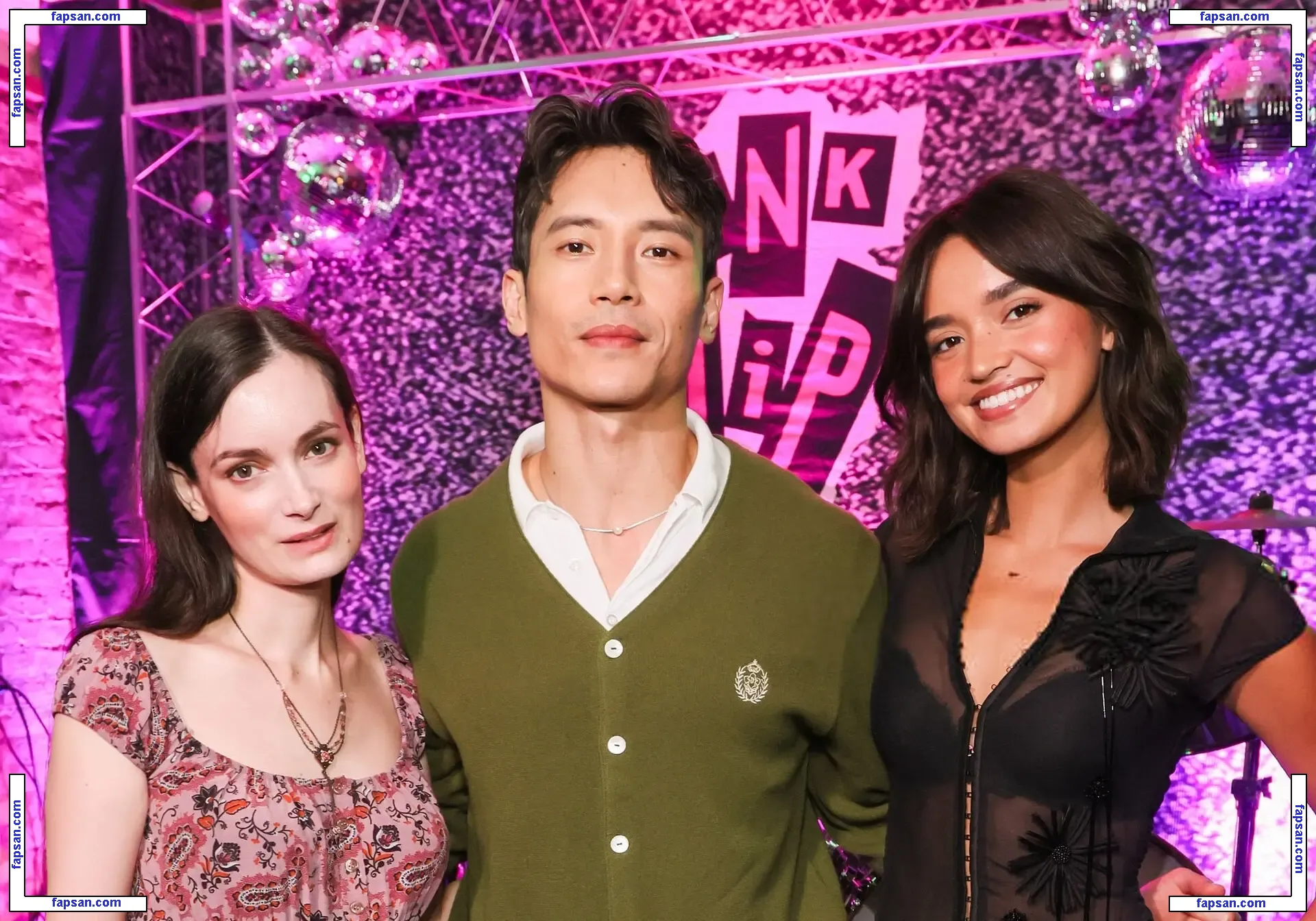 Sophia Hammons nude photo #0032 from OnlyFans