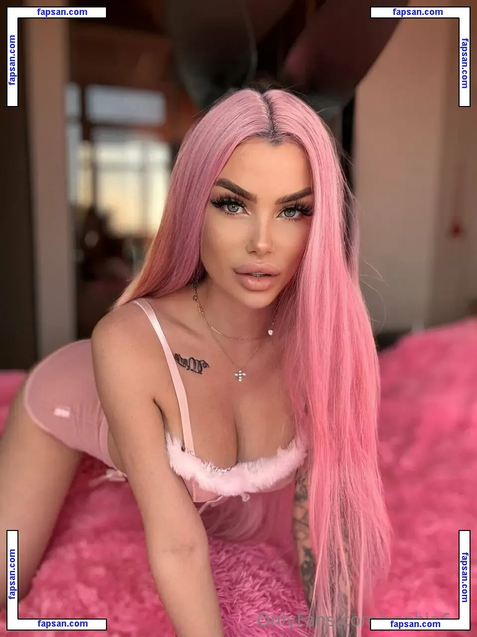 sophia6_9 nude photo #0006 from OnlyFans