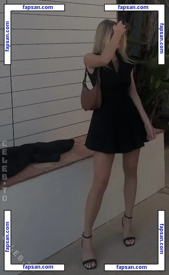 Sophiakienzle голая фото #0001 с Онлифанс