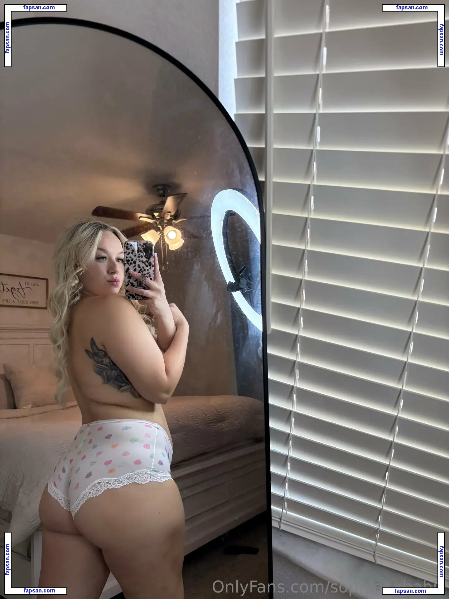 sophiaxxbabiii nude photo #0003 from OnlyFans