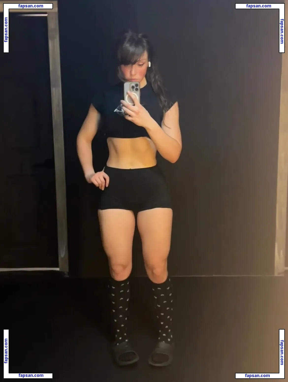 Sophiazipay nude photo #0013 from OnlyFans