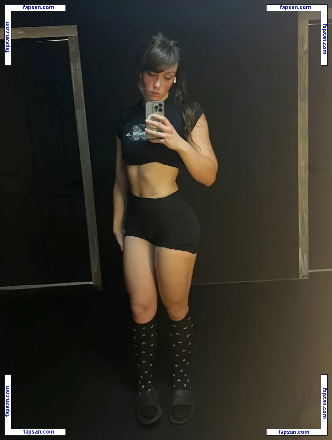 Sophiazipay nude photo #0014 from OnlyFans