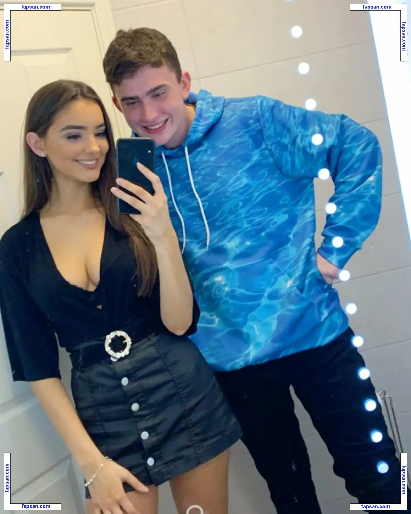 Sophie Clifford nude photo #0007 from OnlyFans